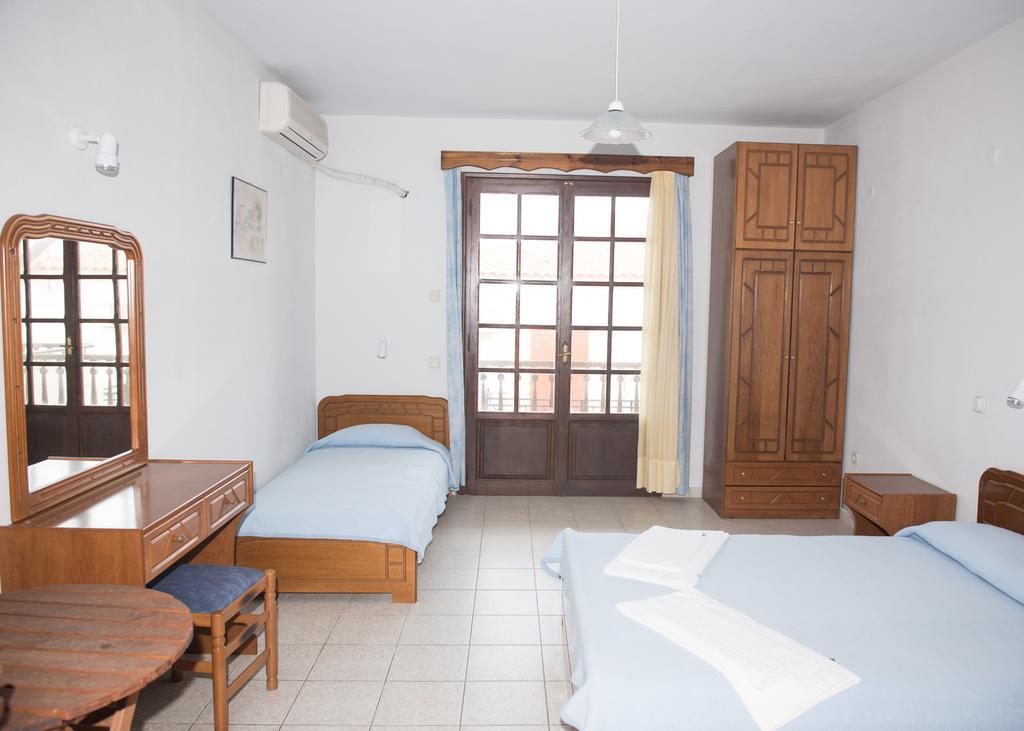 Morfoula Aparthotel Vatera Room photo