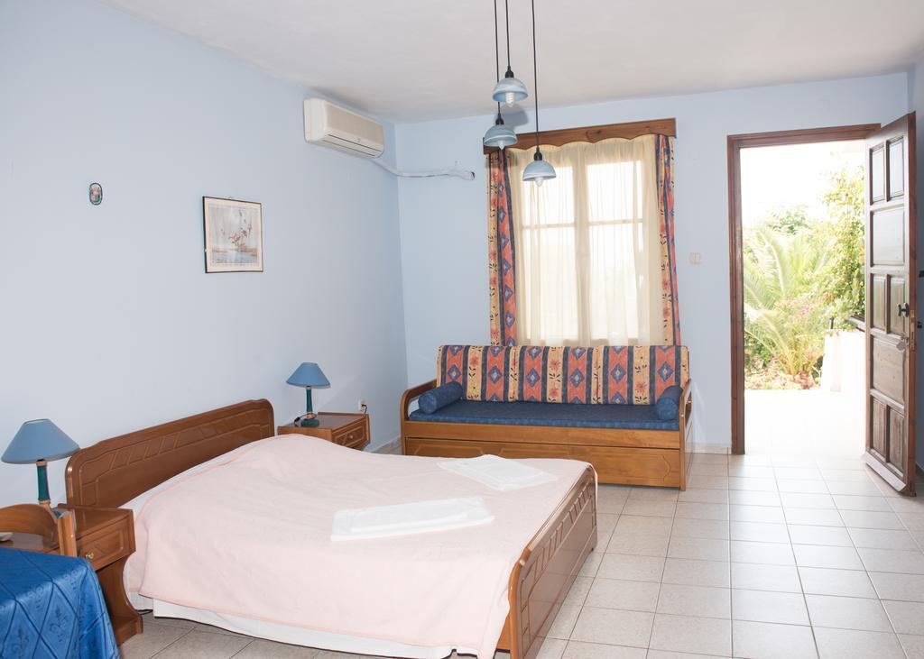Morfoula Aparthotel Vatera Room photo