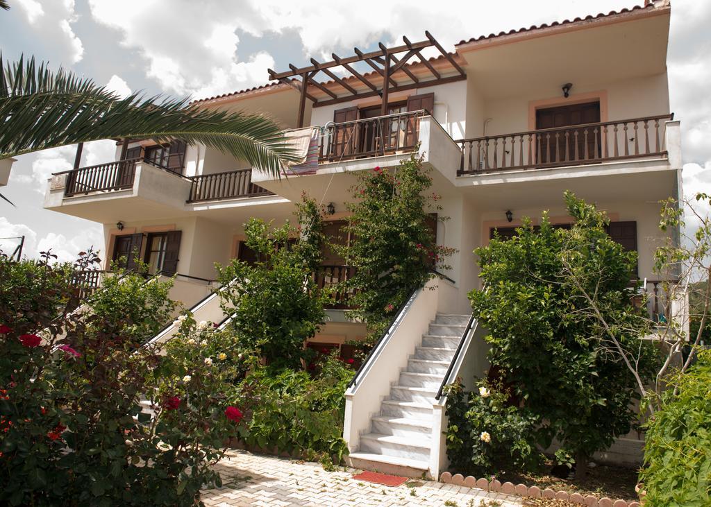 Morfoula Aparthotel Vatera Exterior photo